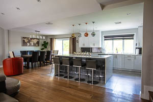 Contemporary White Kitchen